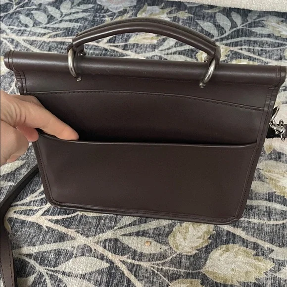 Brown Leather Bag Crossbody Top Handle Silver Accents Like New Flap Turn lock - Picture 5 of 15